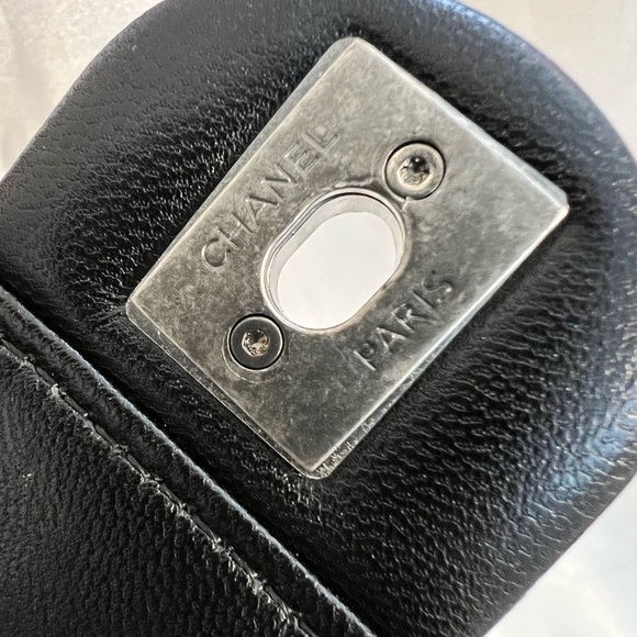 CHANEL Goatskin Quilted Small Chic Pearls Flap Bag - Picture 12 of 14